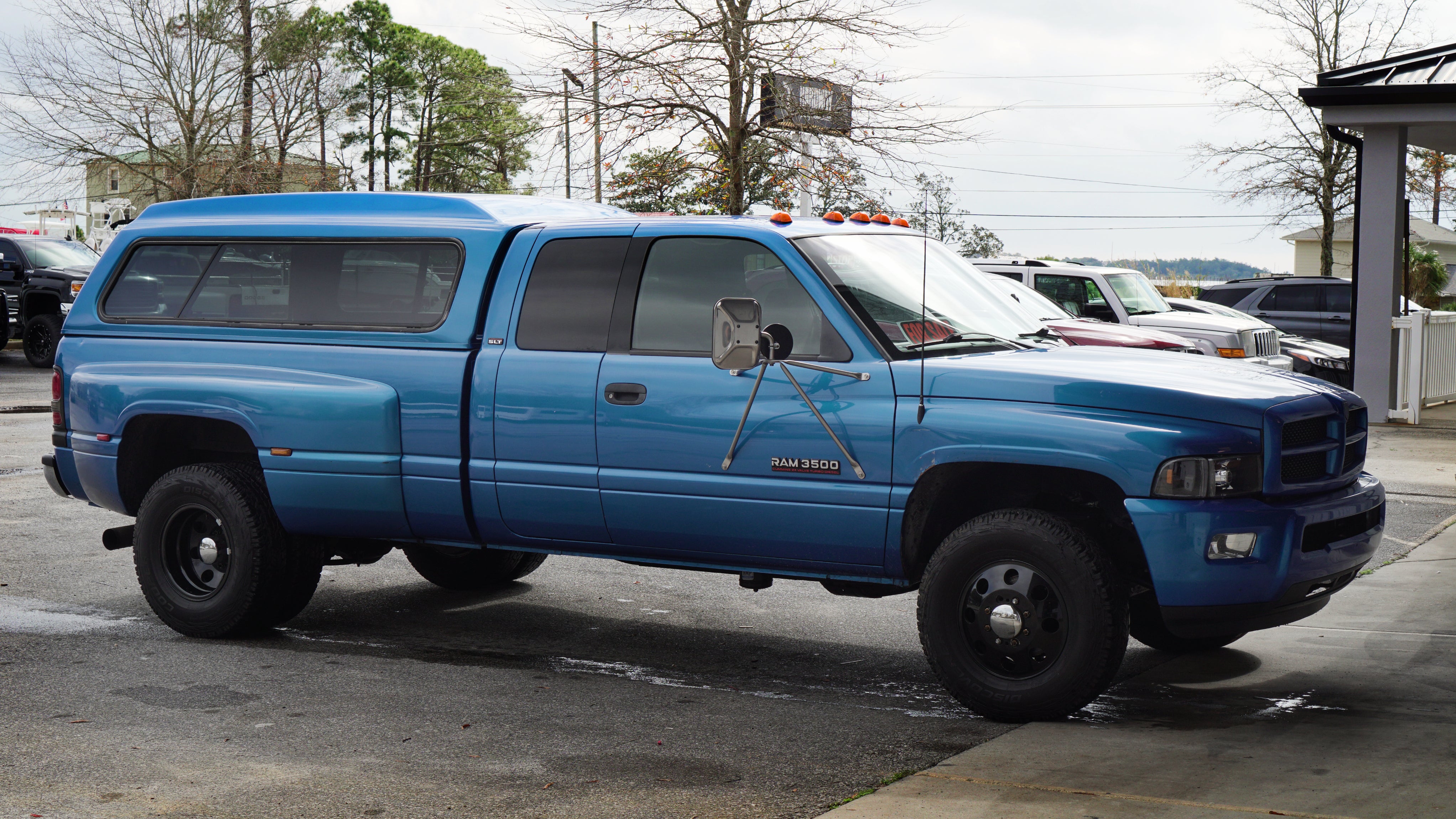 Schobermotorsportsoldshoptruck